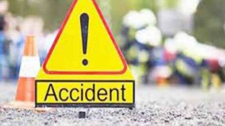 people died hit by truck Hadapsar