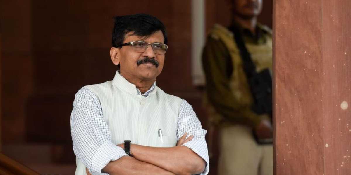 sanjay raut reaction on devendra fadnavis