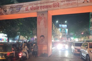 Srikant Shinde birthday celebrations hit commuters in Dombivli with traffic jams