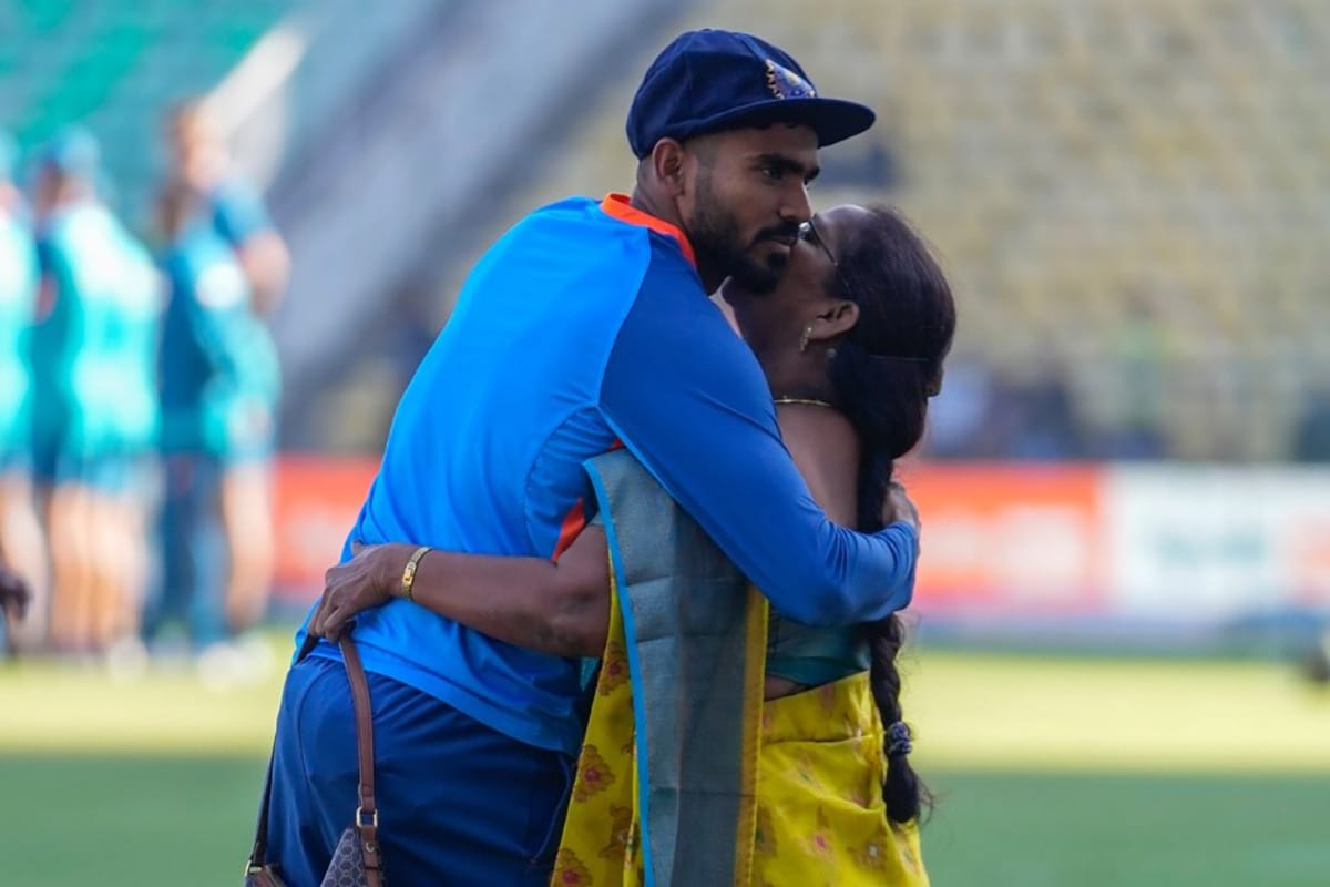 IND vs AUS 1st Test: Suryakumar Yadav-KS Bharat debut India's Test squad A special appreciation ceremony was attended by family 