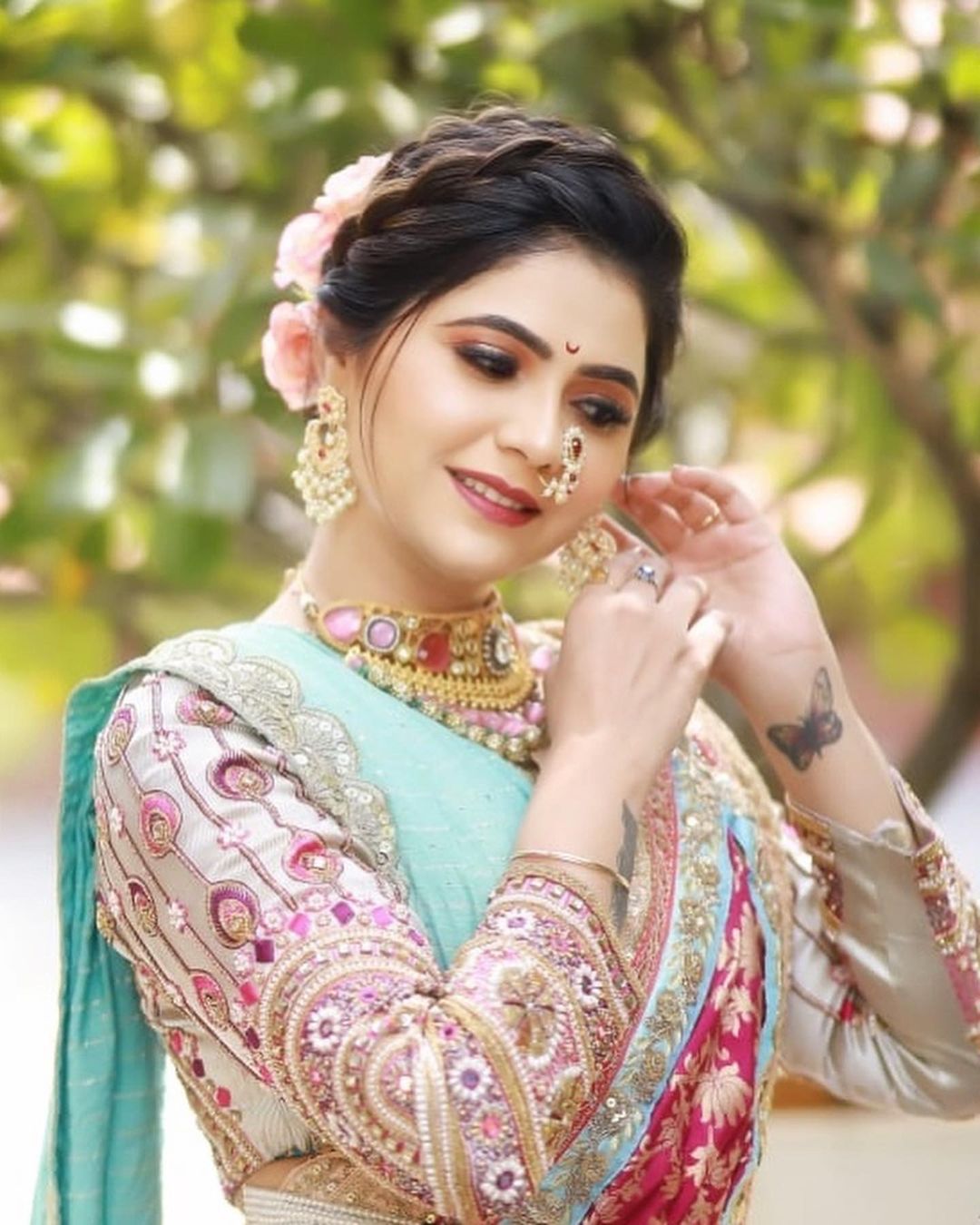 Maharashtrian Traditional Bridal Makeup/Nauvari Saree Look/Makeup Artist  Amit Mehrani #marathibride - YouTube