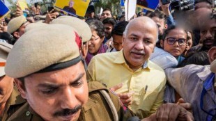 dv manish sisodia arrest