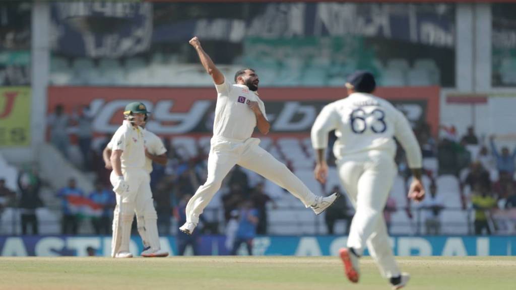 IND vs AUS 1st Test Mohammad Shami completed 400 international wickets