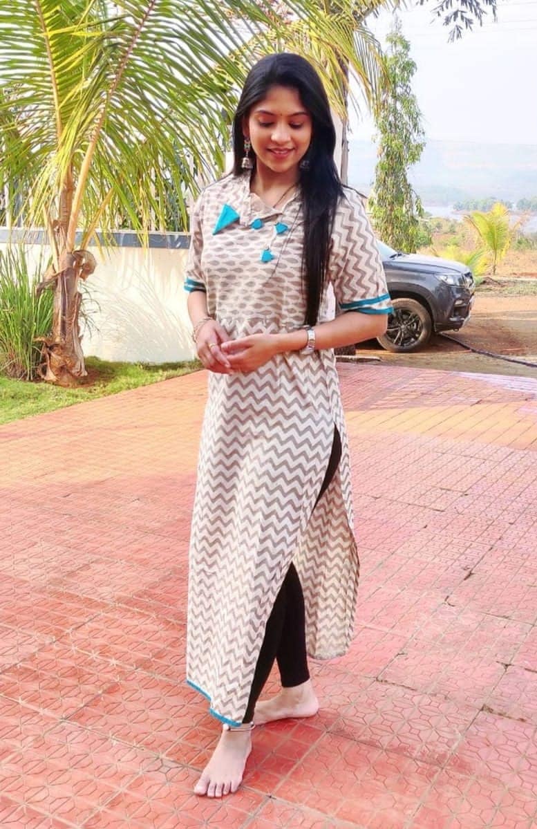 samruddhi kelkar actress 90