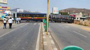 Somatane toll , agitation, Mumbai, Pune, Highway