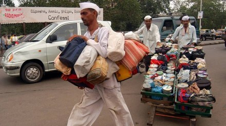 Mumbai Dabbawalas to go on 6 day break