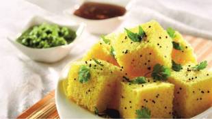 how to make spinach dhokla in an idli bowl instantly recipe