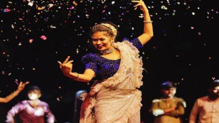Beed man organised gautami patil-dance show for wife birthday
