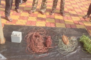 High explosives buried by Naxalites seized gadchiroli