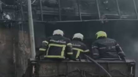 mumbai fire huge fire broke out in hardware shop mumbai sakinaka