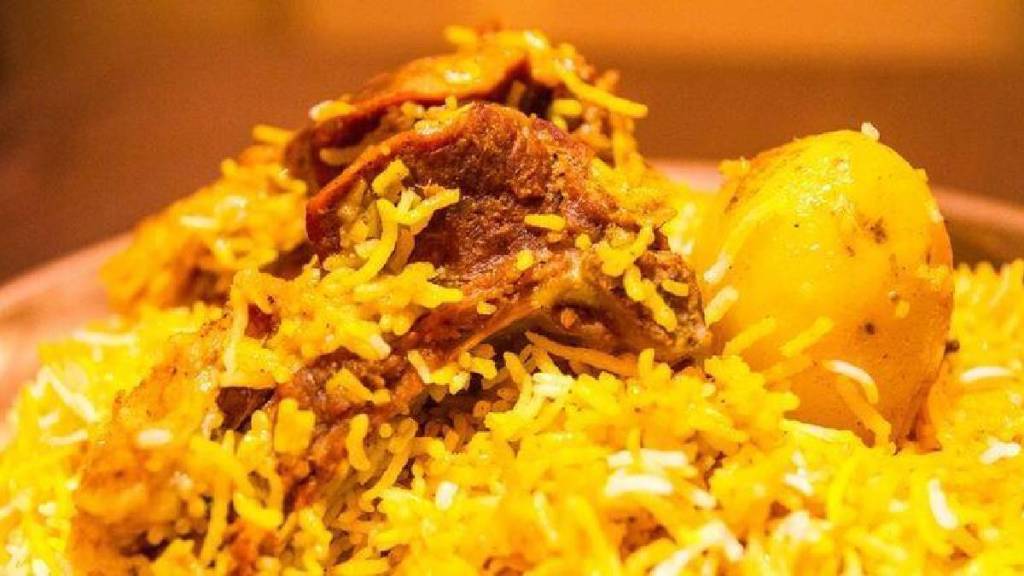 biryani atm now hot and tempting biryani will be dispensed from atm in chennai