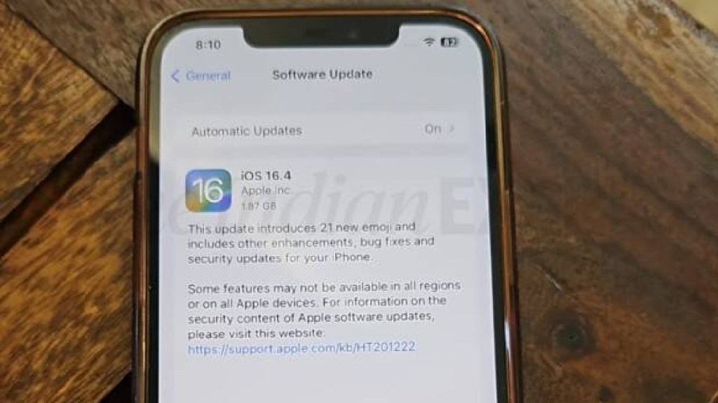 apple 16.4 ios update launch