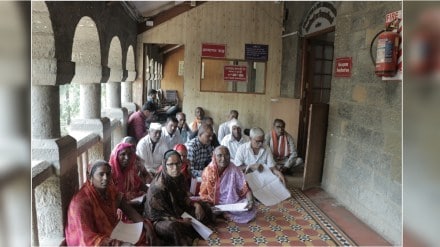 Farmers protest against solar power company in nashik