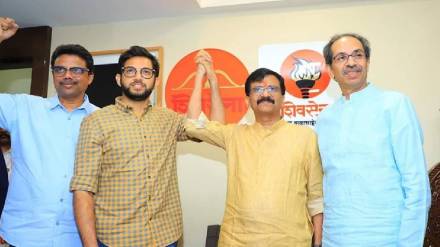 aaditya sanjay raut uddhav thackeray