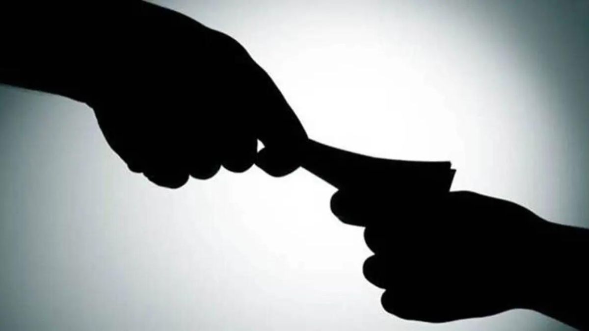 accepting bribe