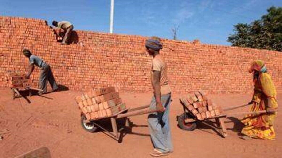 Children brick kilns Thane