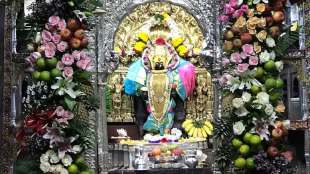 goddess mahalakshmi idol