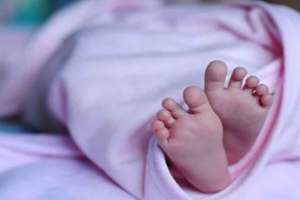 mother kills 3 month old daughter