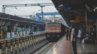 luggage stolen from train