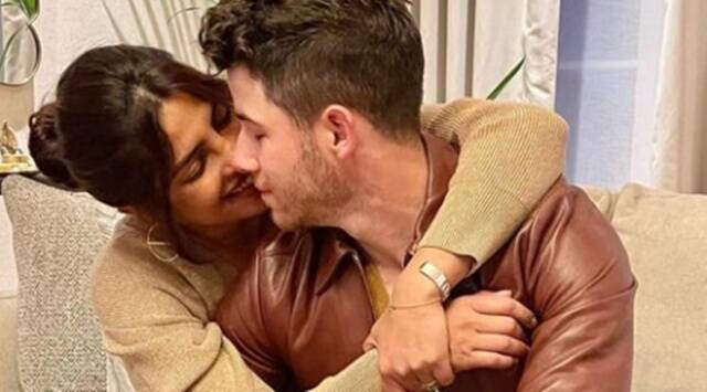 priyanka chopra nick jonas dating 15