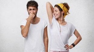 Sniffing Other People's Body Odour May Help In Reducing Social Anxiety Study