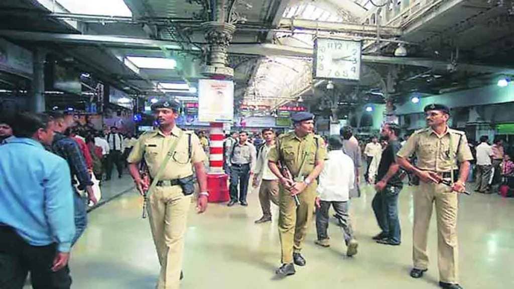 western railway police solved 120 crime case