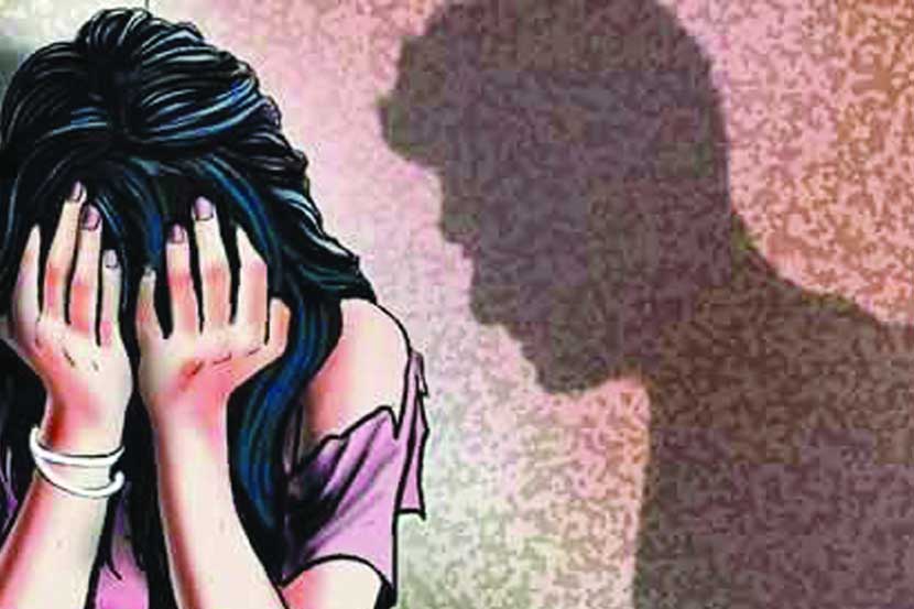 Pune, woman, molestation, young boy, mall, police complaint