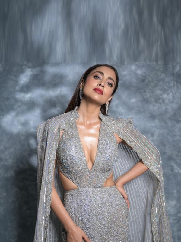 shriya saran