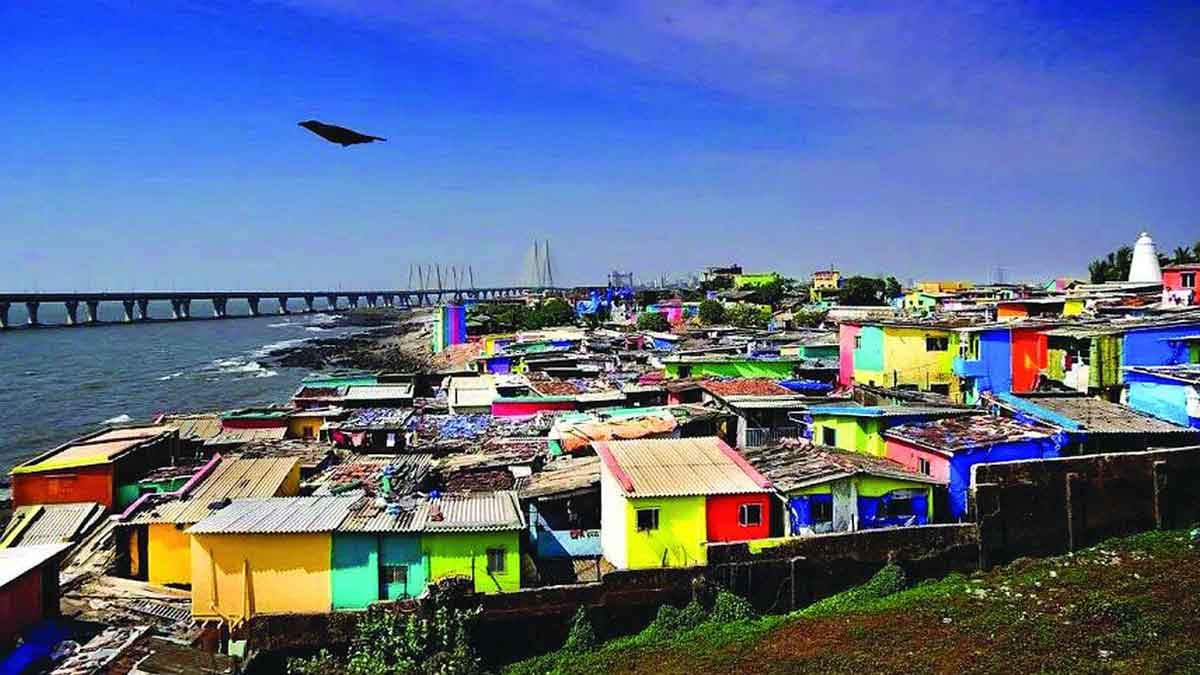 वरळीतील आलिशान प्रकल्पात झोपडीवासीयांसाठी ‘शून्य’ पार्किंग ; राष्ट्रीय हरित लवादात याचिका दाखल