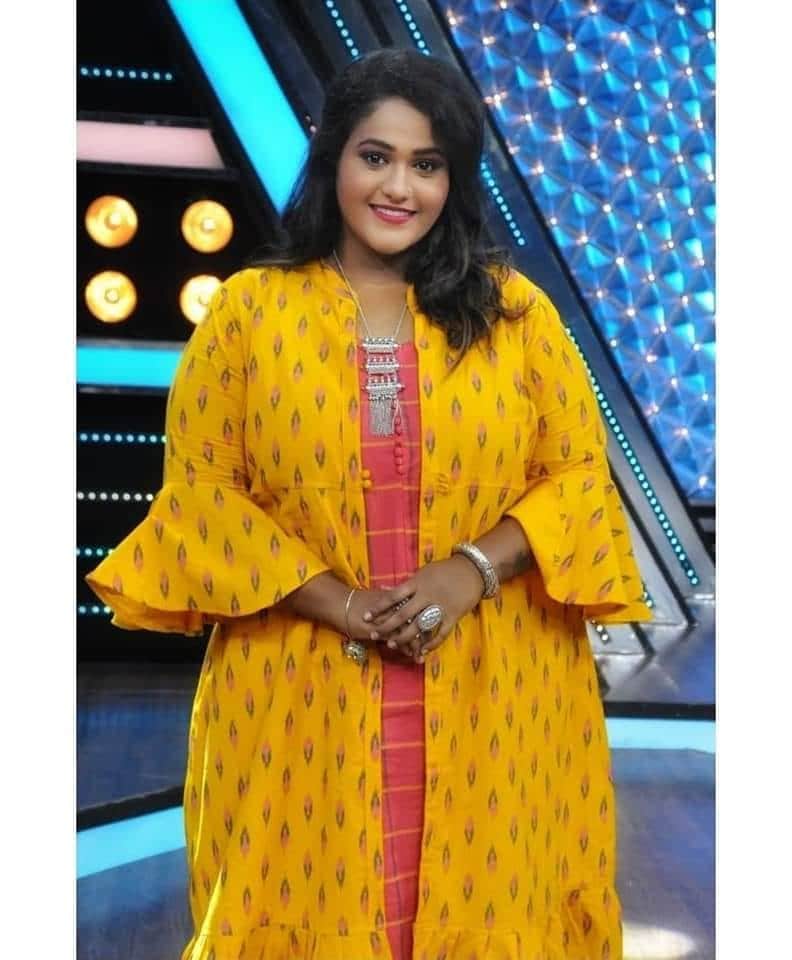 vanita kharat lifestyle vanita kharat 