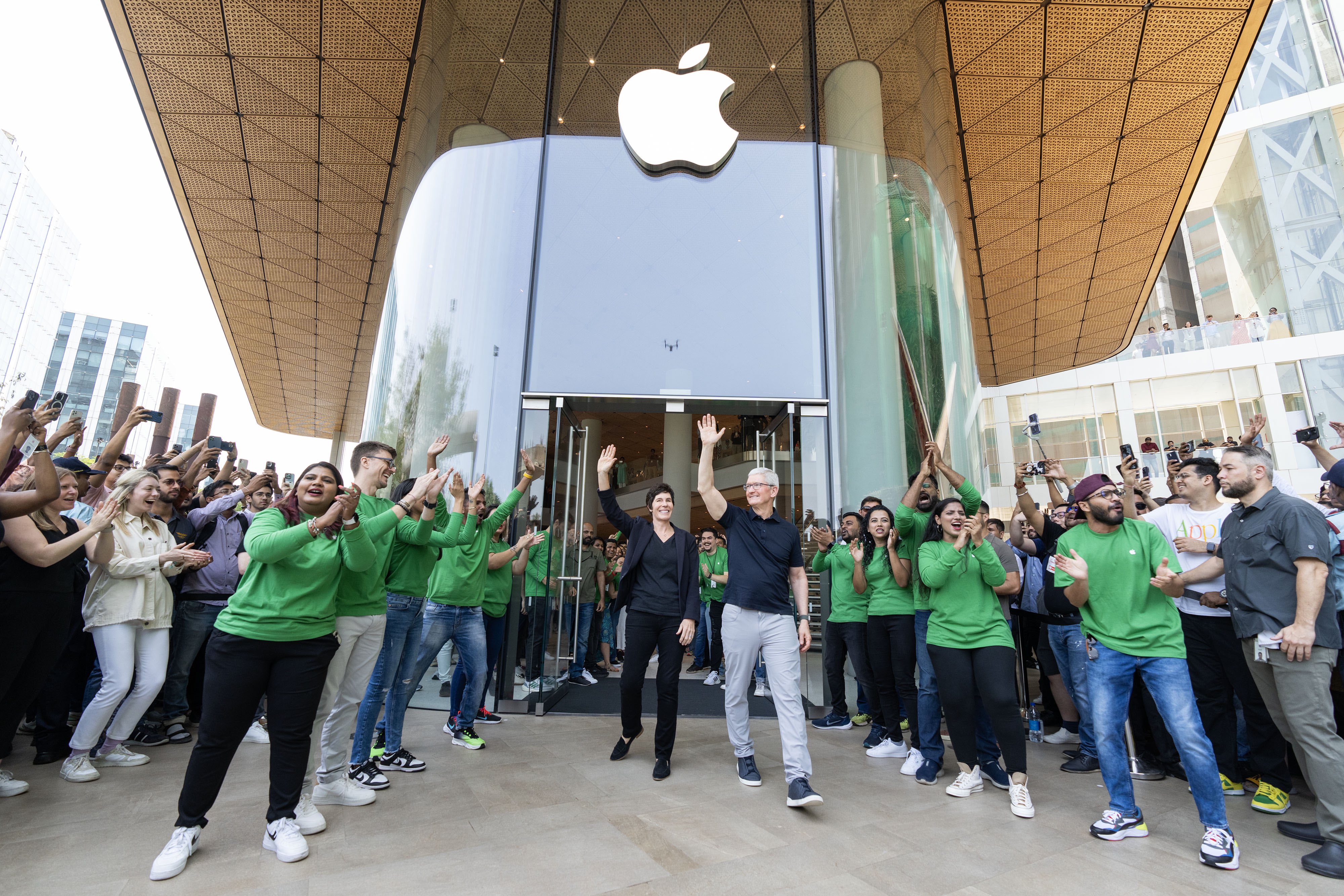 Apple First Retail Store in BKC Mumbai India