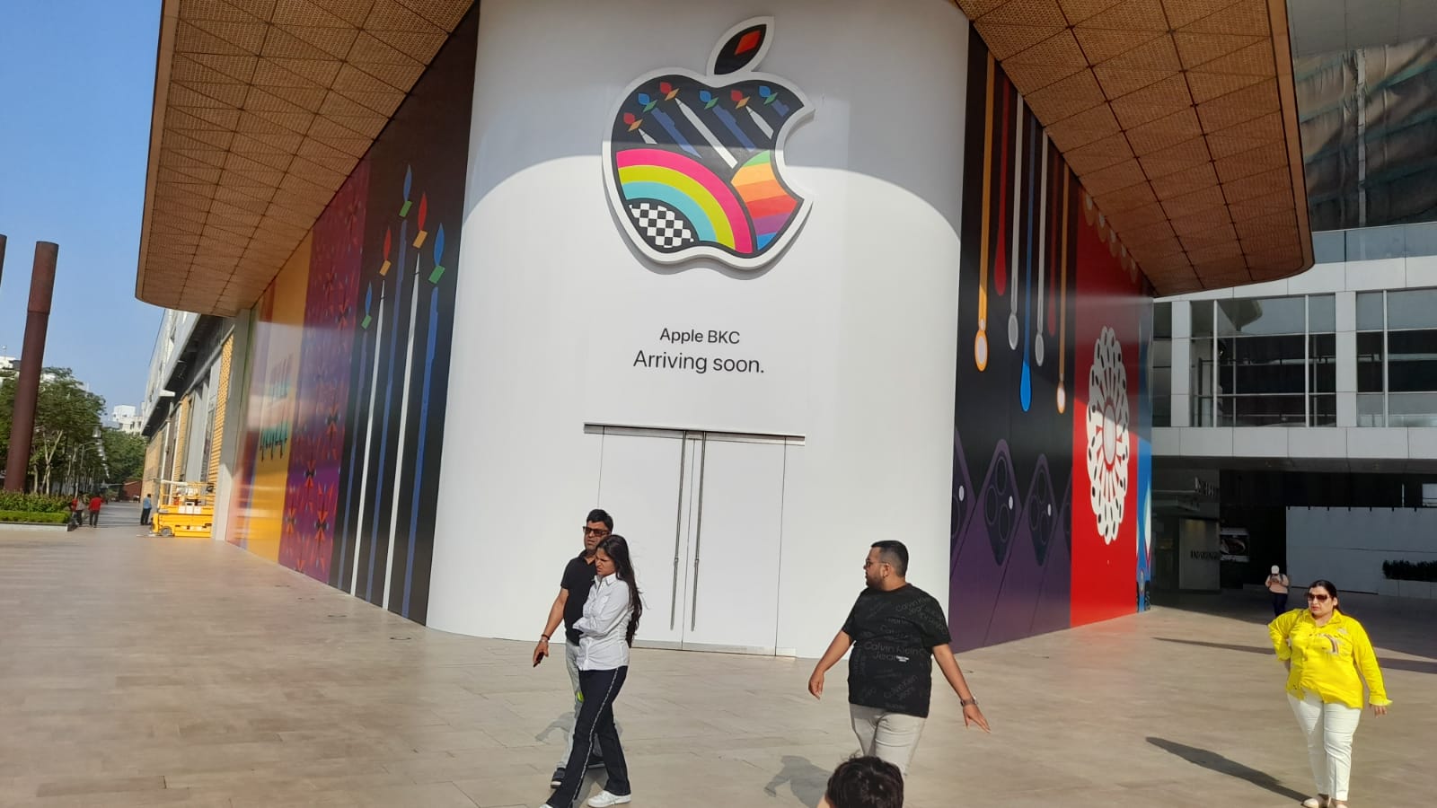 Apple store bkc 7