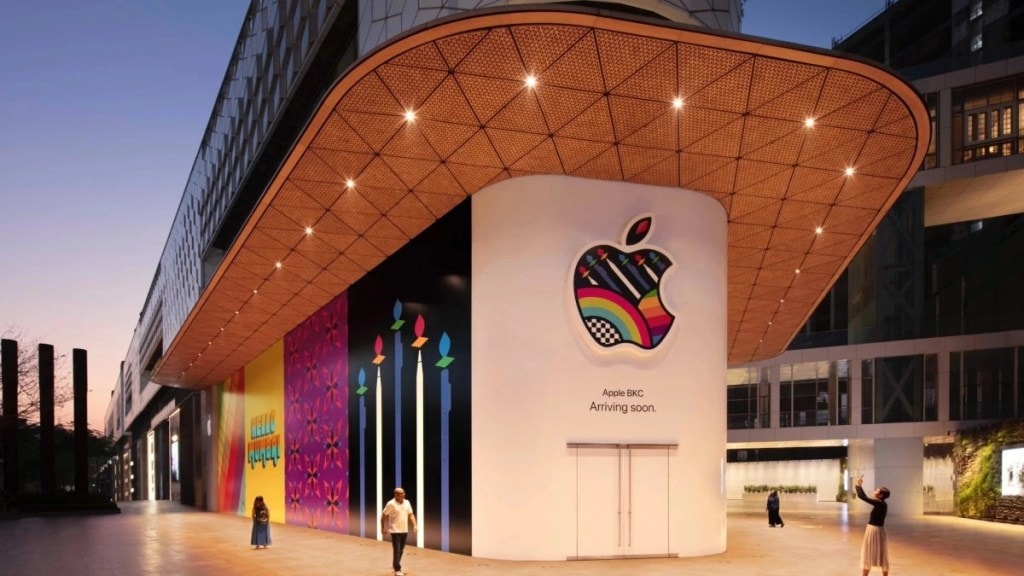 apple first retail store in india