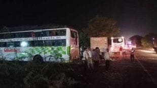 Pune Solapur highway bus accident