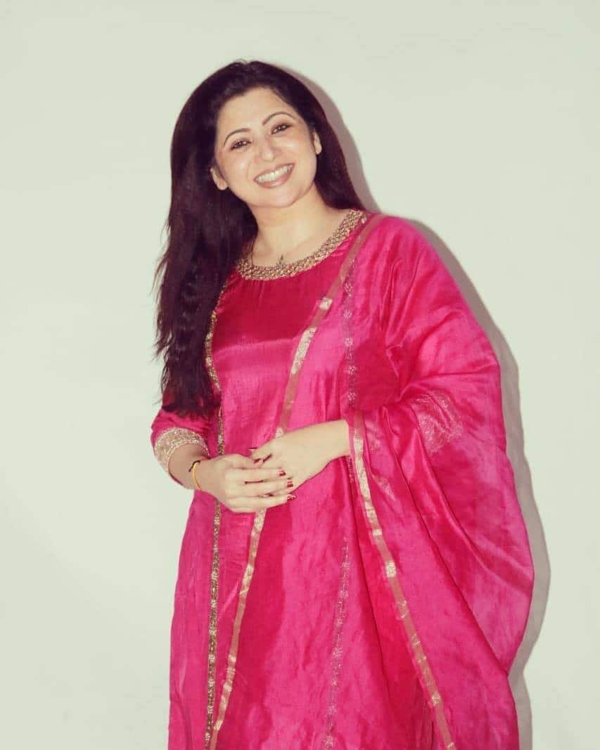 actress deepali sayyad connection with pakistan