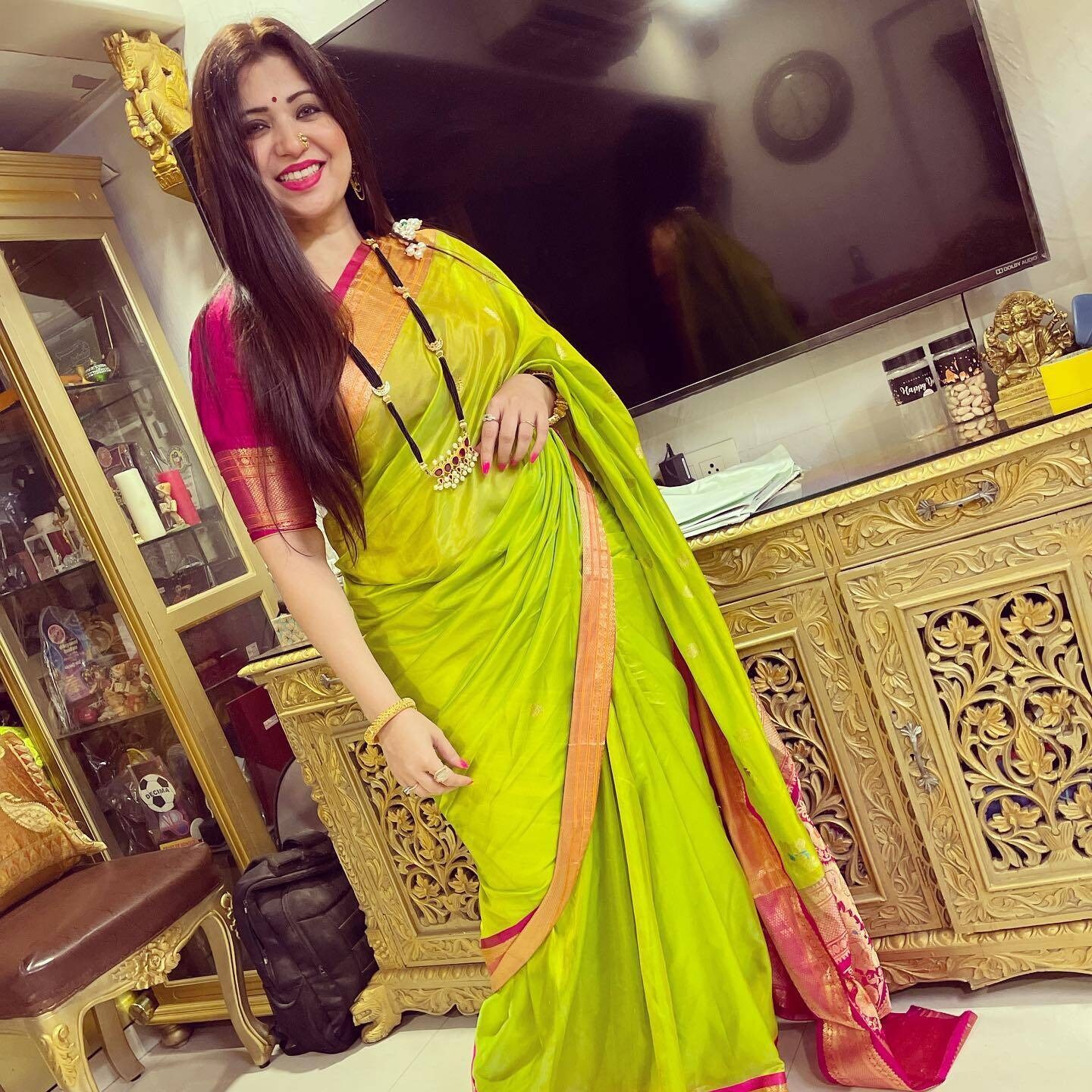 actress deepali sayyad connection with pakistan