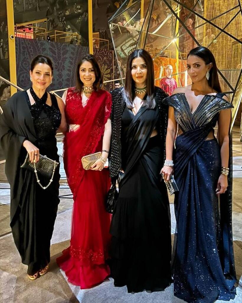 Fabulous Lives of Bollywood Wives, Neelam Kothari Soni, Bhavana Pandey, Maheep Kapoor and Seema Kiran Sajdeh pose for a photo. (Photo: Seema Kiran Sajdeh/Instagram)