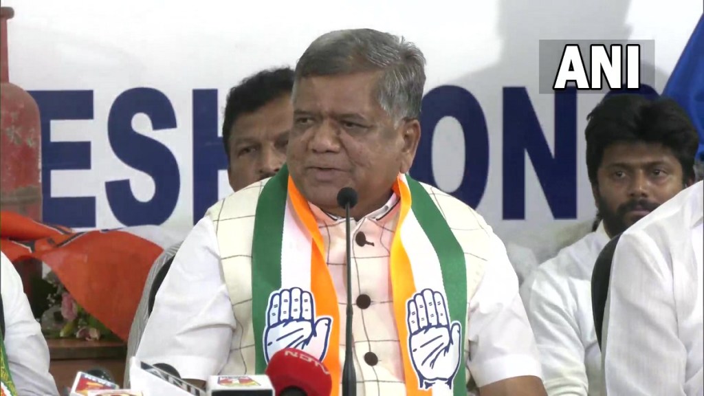 former karnataka cm jagdish shettar joined congress today in the presence of mallikarjun kharge in bengluru