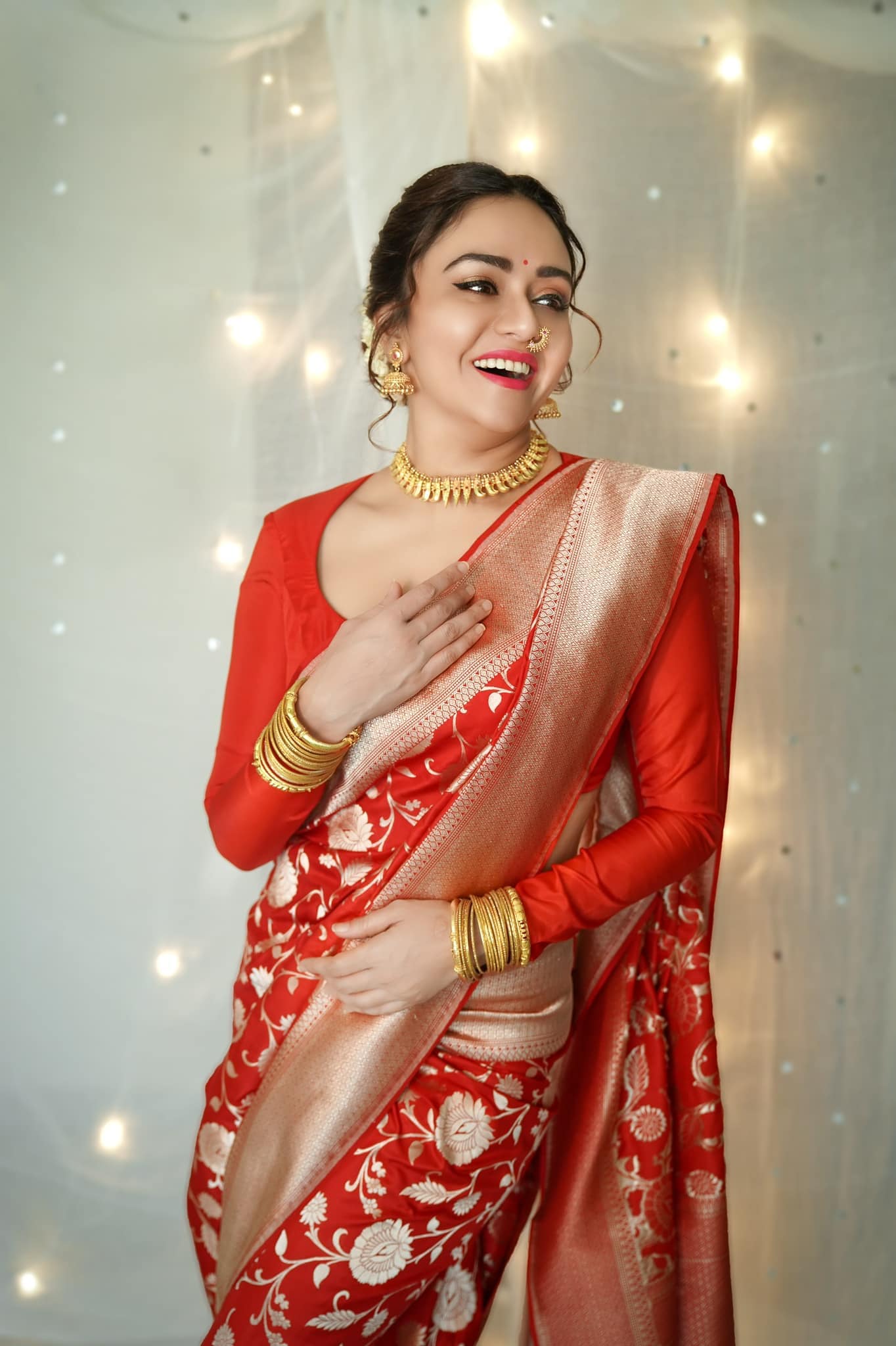 Amruta Khanvilkar 