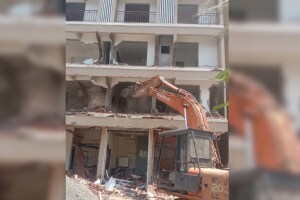 Five floors unauthorized CIDCO on the building action