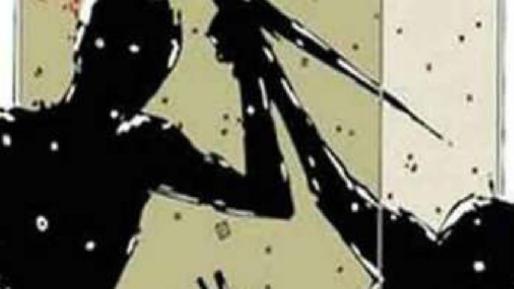 Hotel owner attacked with sword in Kalyan