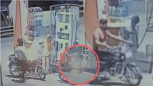 Bhopal petrol pump Viral video