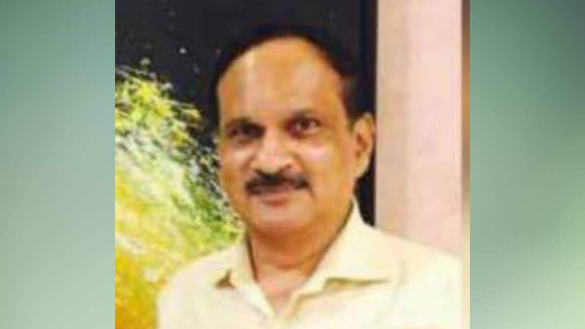 Vivek Garud, Senior theater Vivek Garud