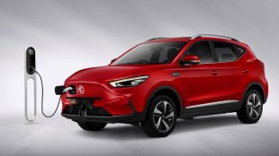 MG ZS EV sales 10,000 units in india