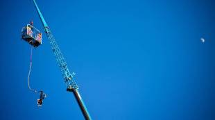bungee jumping