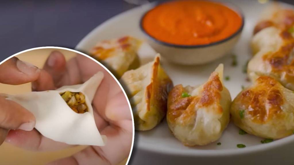 Homemade chicken momos