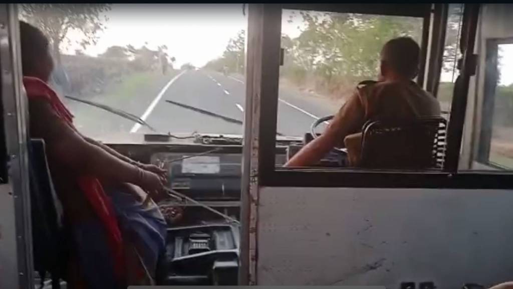 Sangli, ST bus, driver, jugad, kavathe mahankal road