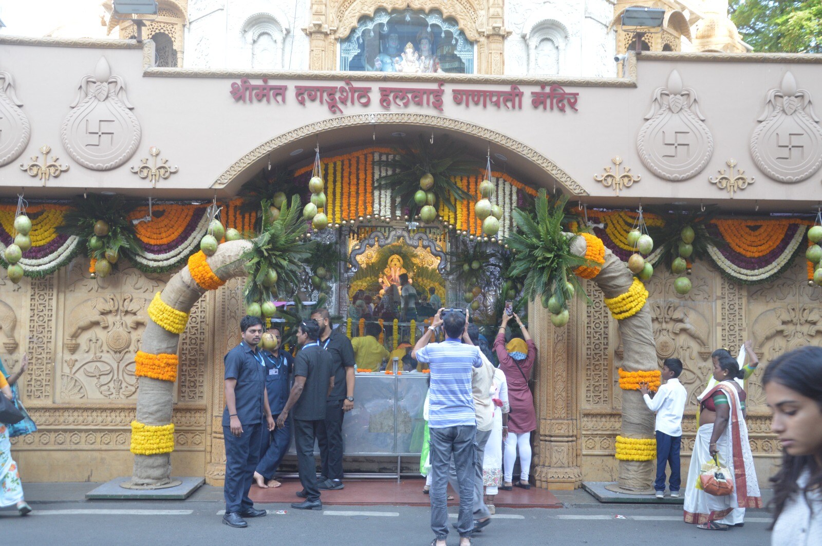 Shreemant Dagadusheth Halwai Ganapati Pune