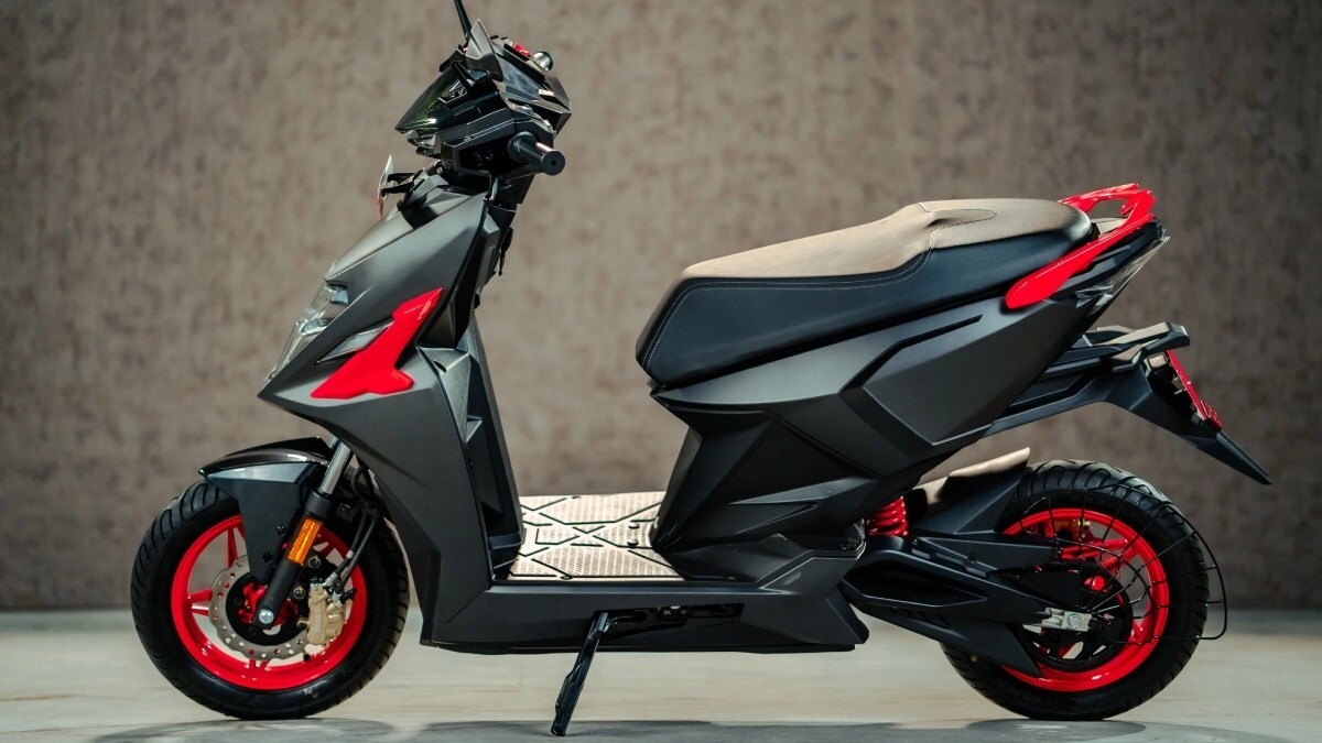 Simple One e scooter launched at Rs 1 45 lakh