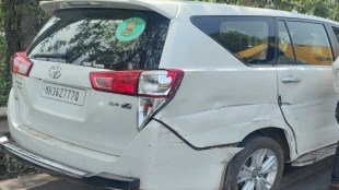 trailer hit MP vehicle gondia